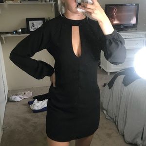 Keyhole long sleeve dress